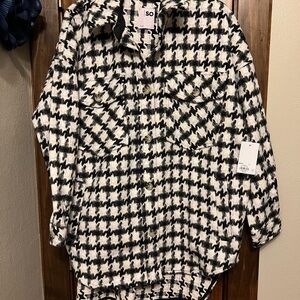 Black and White Houndstooth Shacket Sz L NWT